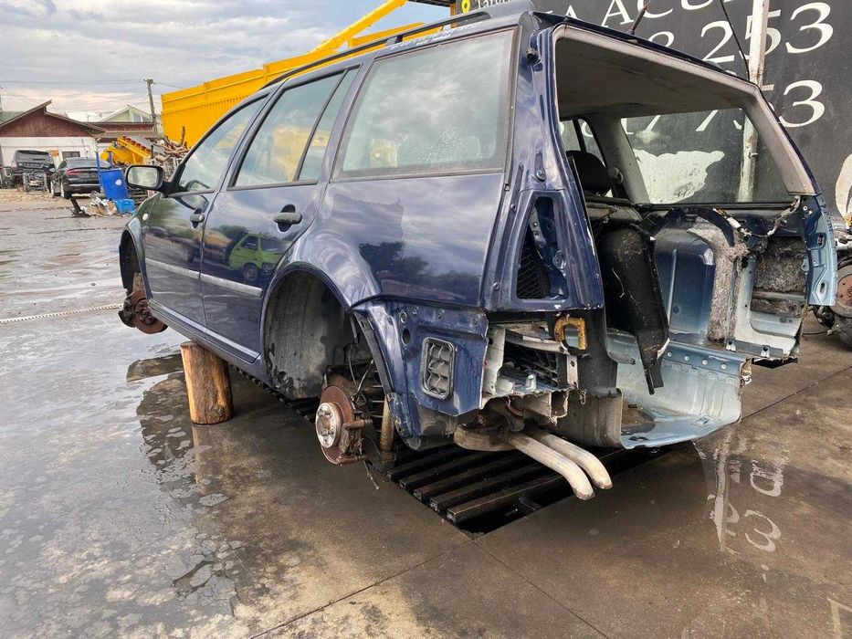 dezmembrez vw Golf 4 break 1.9tdi ALH/ haion golf 4/usa fata golf 4/