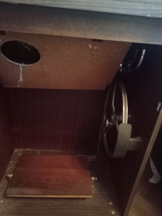 Крачна шевна машина