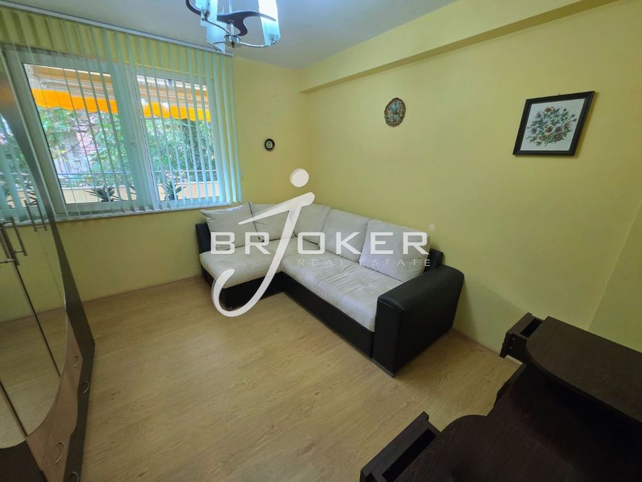 Продава се Тристаен апартамент в Кърджали, Център - 117 кв.м за 1240 €/кв.м - Снимка #5