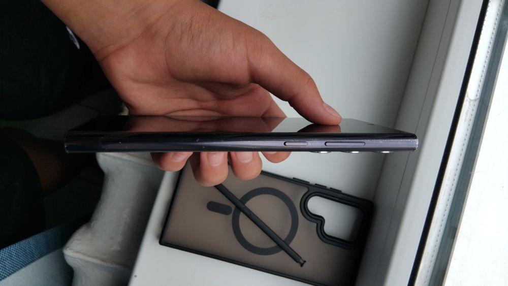 Samsung s22ultra на снапдрагоне