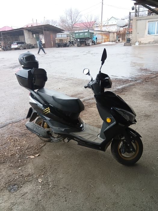 Скутер JINYE M8 про