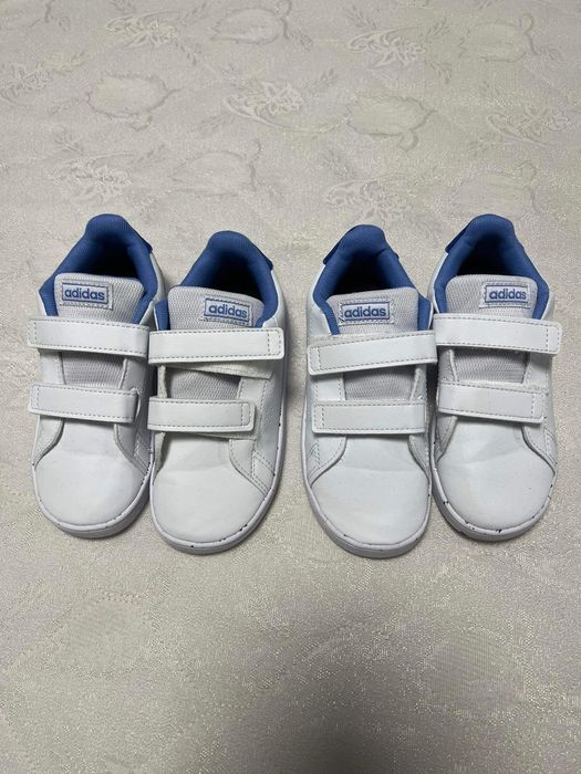 Спортни детски маратонки adidas