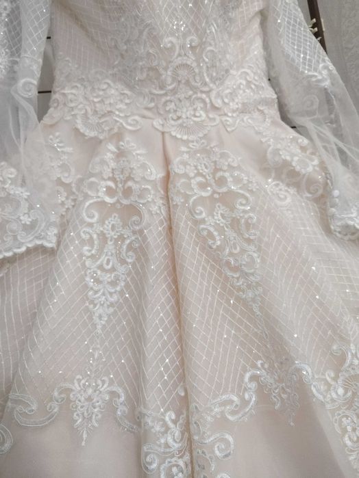 Свадебные платья