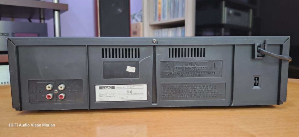 Deck Teac V-670