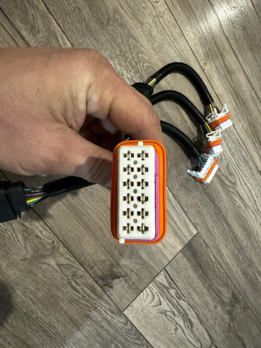 Фишки фар touareg 02-06