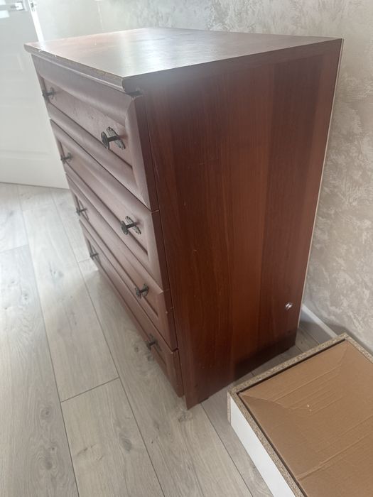 Комод б/у отдам за 5000 тг