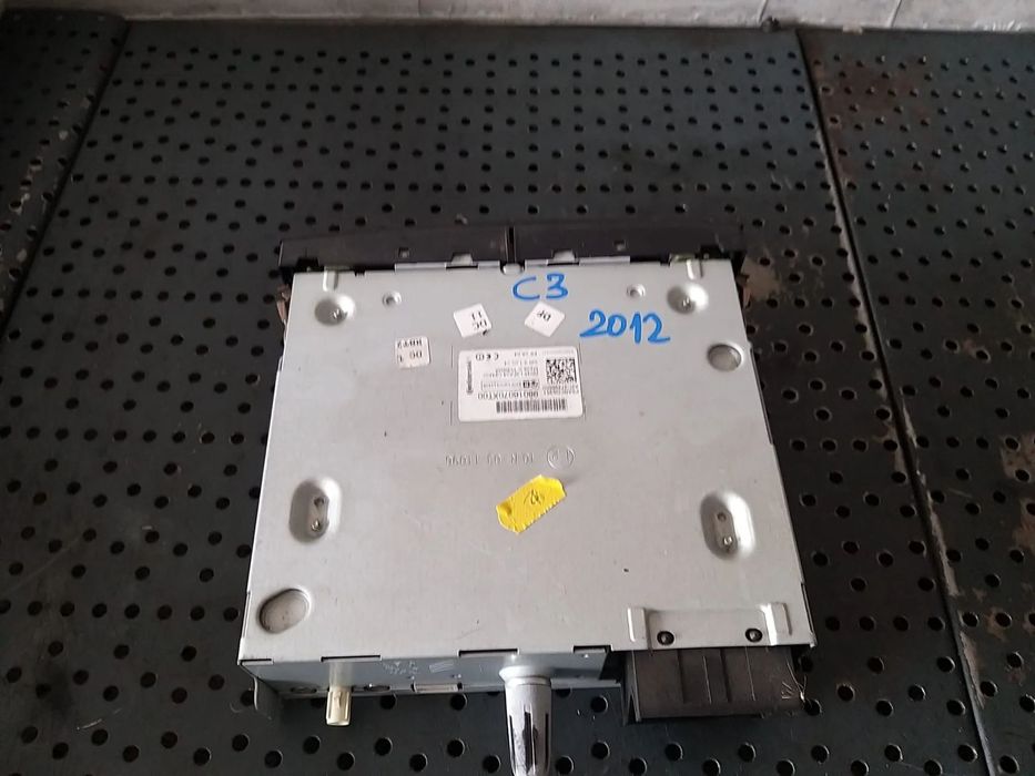 Radio cd player citroen c3 2 98016070xt00