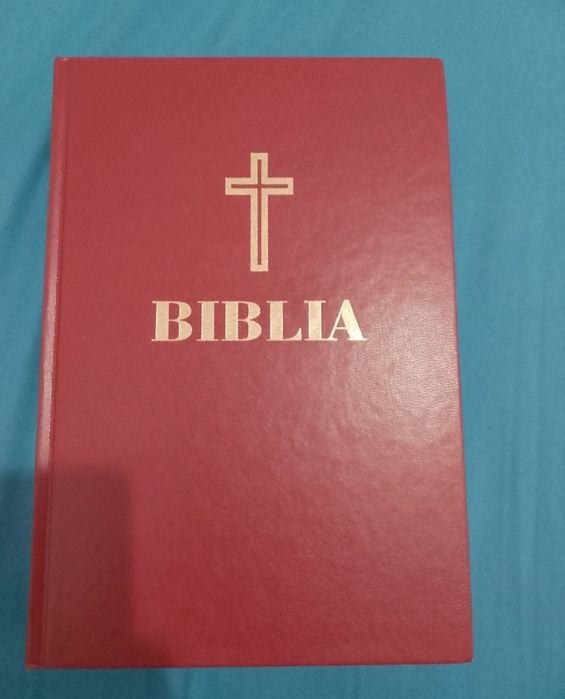 Biblia format mare
