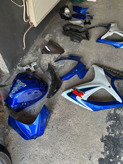 SUZUKI GSXR-600/750 K6 K7 K8 K9 L0 - части