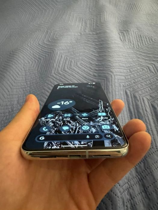 Pixel 8 pro Пиксель 8 про