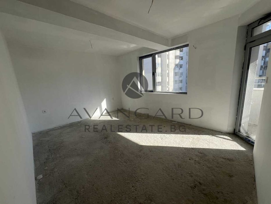 Продава се Четиристаен апартамент в Пловдив, Кършияка - 184 кв.м за 1799 €/кв.м - Снимка #4