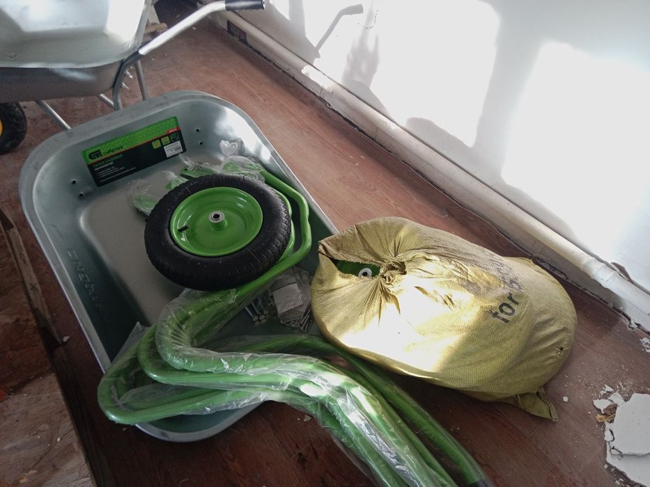 Тачка садовая строительная