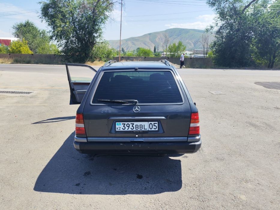 Продаю машину срочно