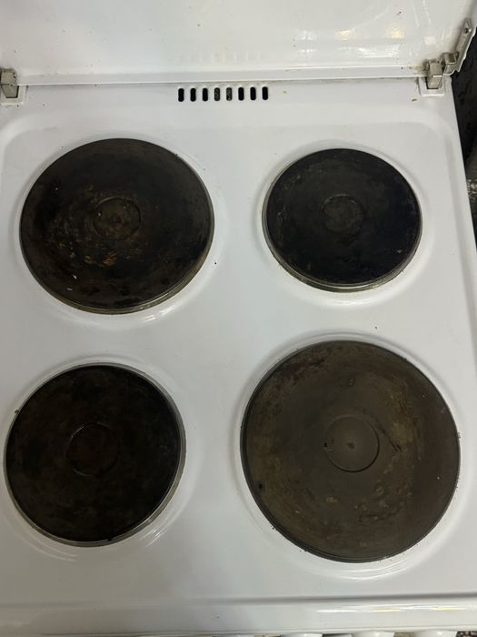 Электрическая  плита