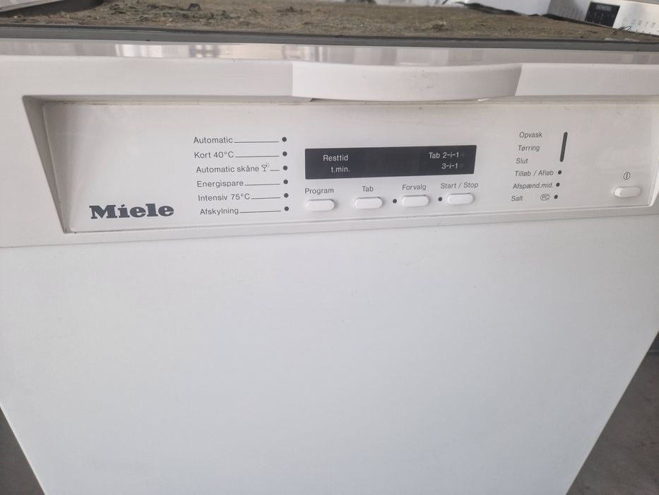 Съдомиялна машина MIELE XXL