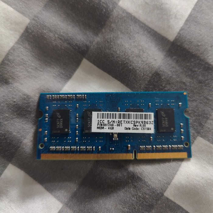 VAND  MEMORIE Kingston DDR3 de 4 GB, 1Rx8, PC3L-12800S-11-13 -B3