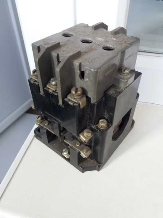 Пускатель пме -211