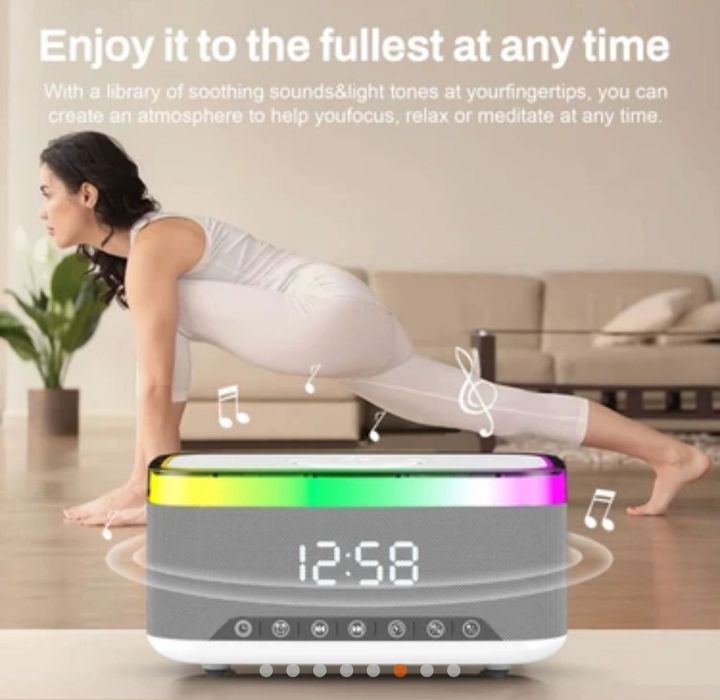 Безжична Bluetooth колонка с функция за зареждане на телефон отгоре, RGB дизайн, аларма и часовник.