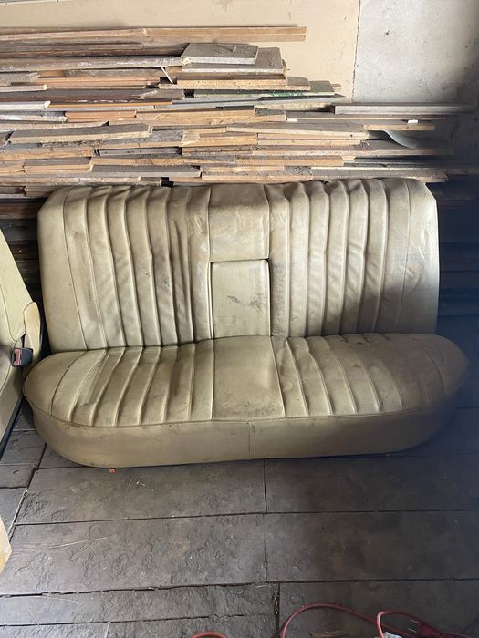 Продам Салон W 123