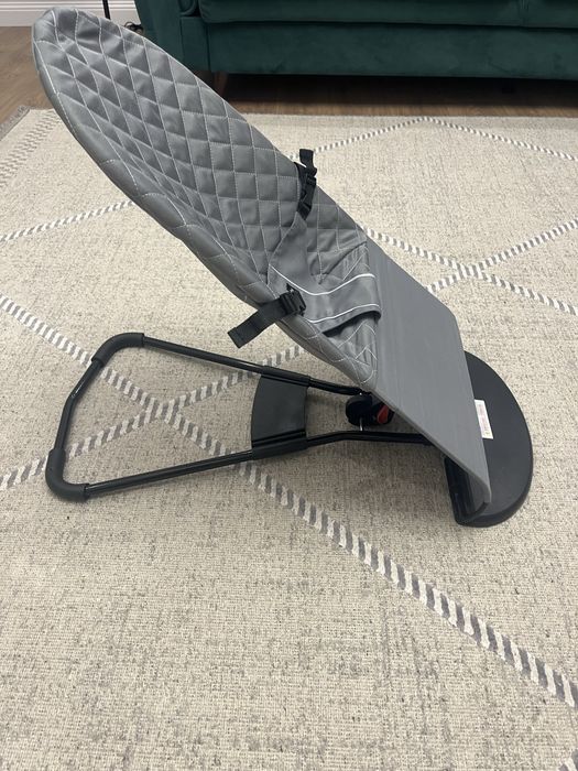 Продается детский шезлонг