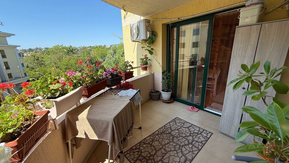 Продава се Тристаен апартамент в к.к. Св.Св. Константин и Елена - 100 кв.м за 2280 €/кв.м - Снимка #12