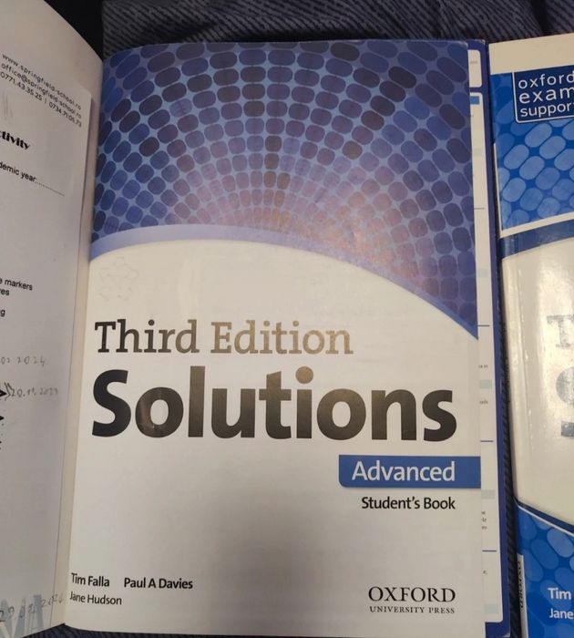 Manuale pentru examenul Cambridge CAE