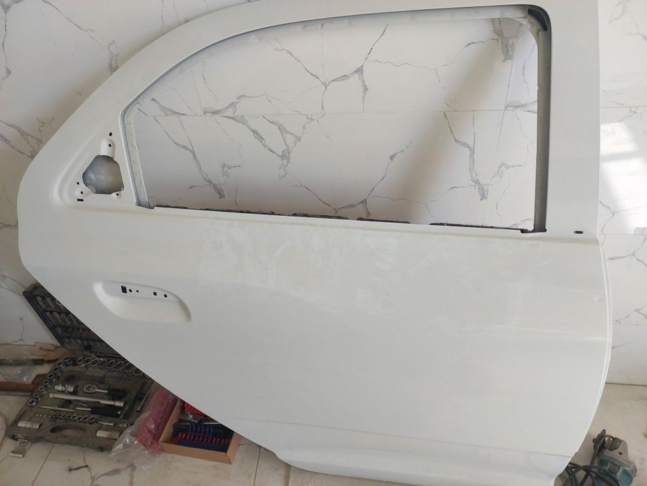 Дверь кобальт тататтата