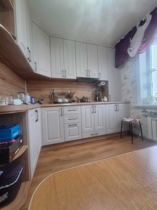 продам 2х ком квартиру