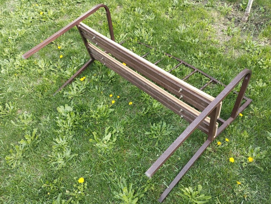 Скамейка металлическая