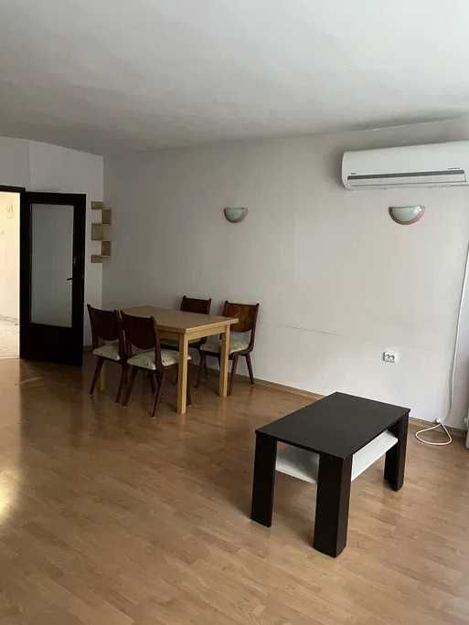 Дава се под наем Тристаен апартамент в Пловдив, Кършияка - 95 кв.м за 325 € - Снимка #2