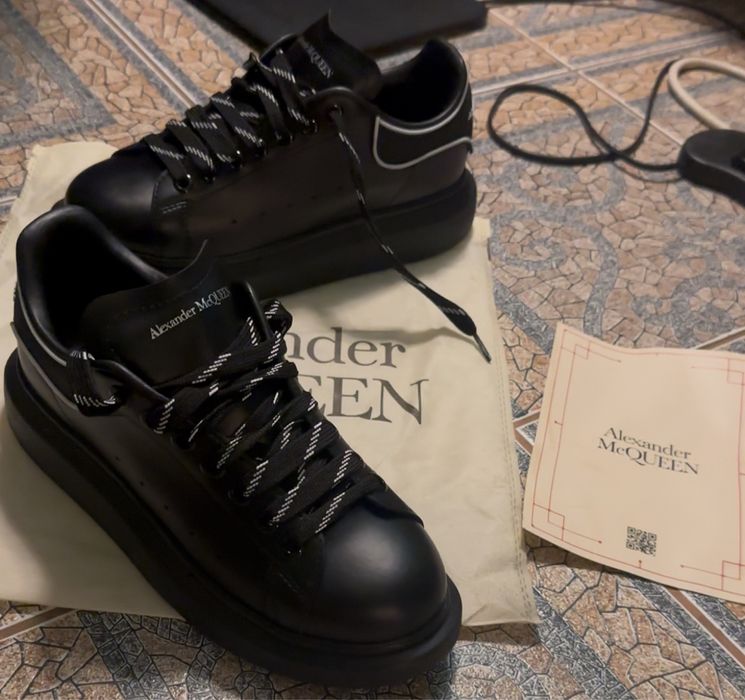 Adidasi Alexander Mcqueen piele naturala exposy negri