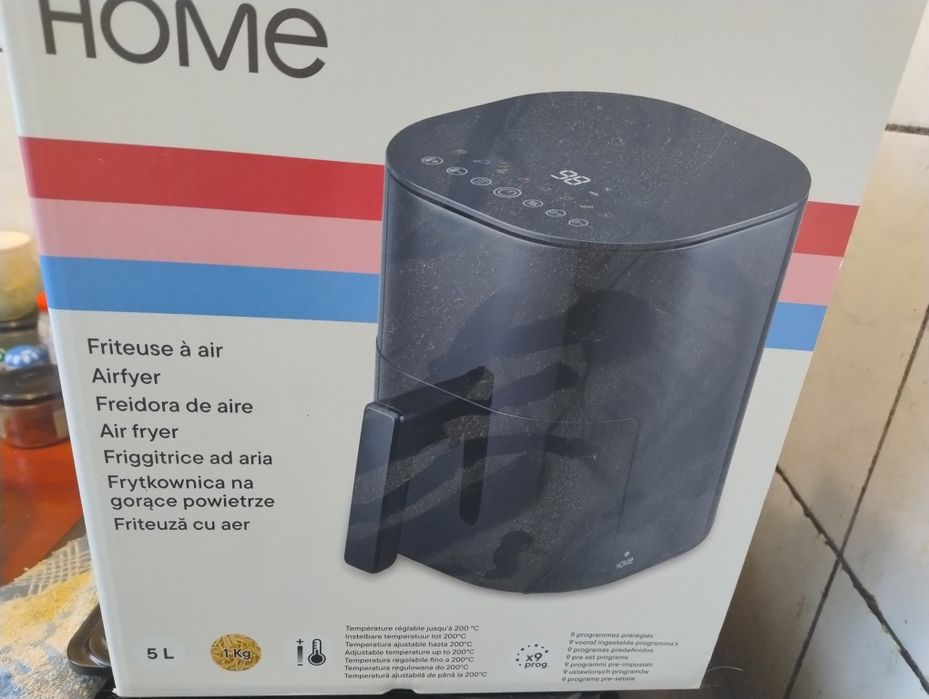 Vând friptoza cu aer cald