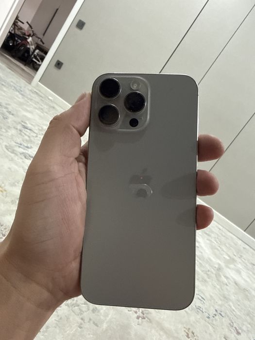 Продам iphone 16 pro max 256
