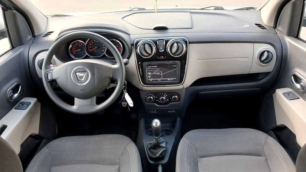 Dacia Lodgy 1.5 dci 90 Cp **2013 /11** 154.000 km reali verificabili**ITALIA, fara rugina**NAVI**PILOT**Stare EXCEPTIONALA**Ca si noua**