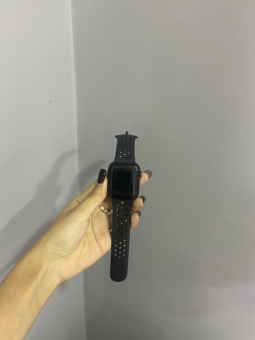 Apple Watch — 70 000 ₸