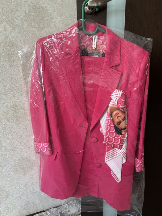 Костюм брючный новое