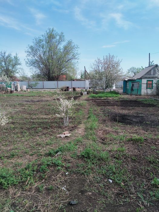 Продам дачу в черте города