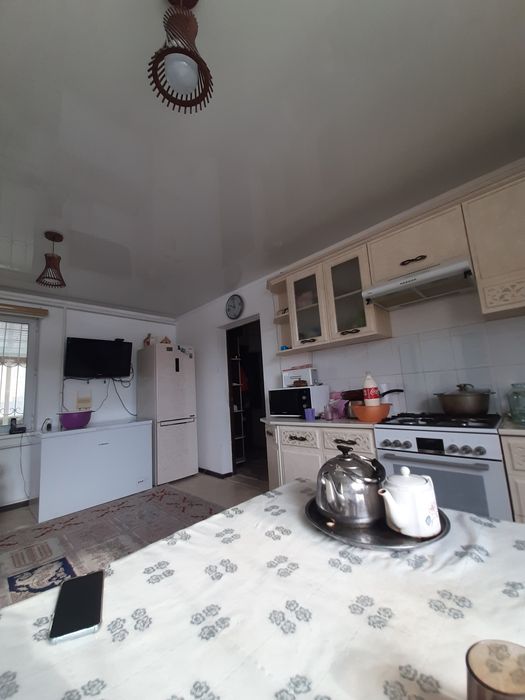 Продам жастар 1. времянку люкс