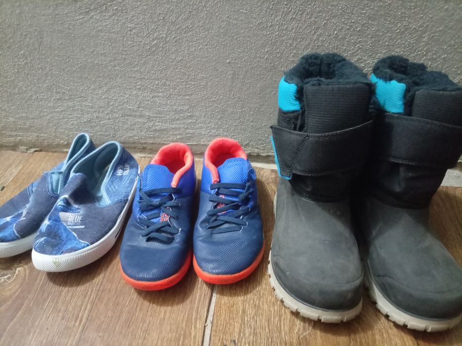 Ботуши и маратонки за момче 31н