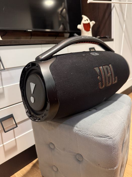 Vand boxa jbl boombox 3 URGENT
