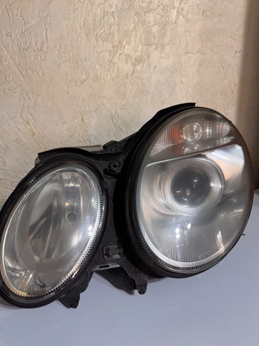Продам фары на мерседес 211