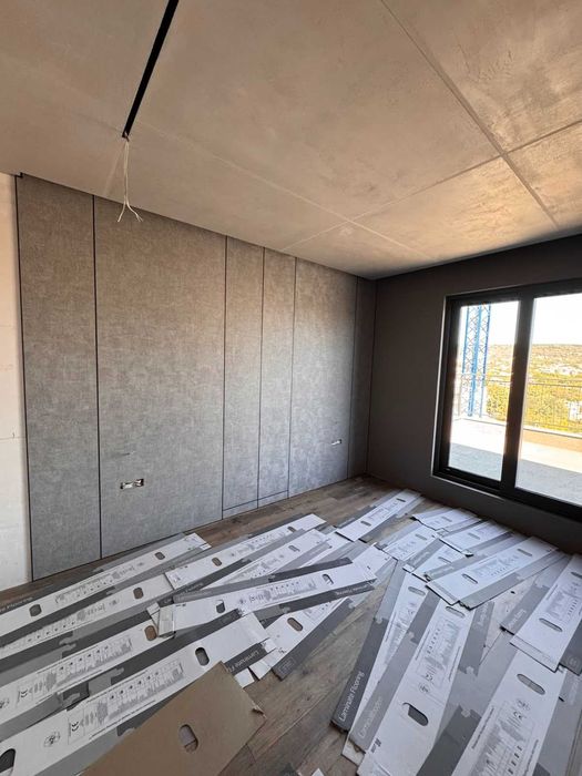 Монтаж на интериорни панели