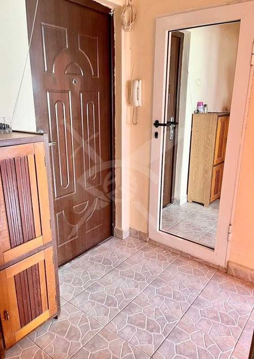 Продава се Двустаен апартамент в Бургас, Зорница - 52 кв.м за 1443 €/кв.м - Снимка #9