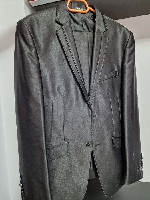Costum barbatesc