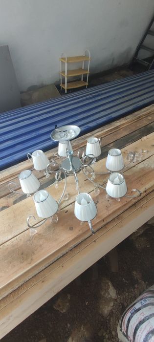 Люстра гостеаой,спальни