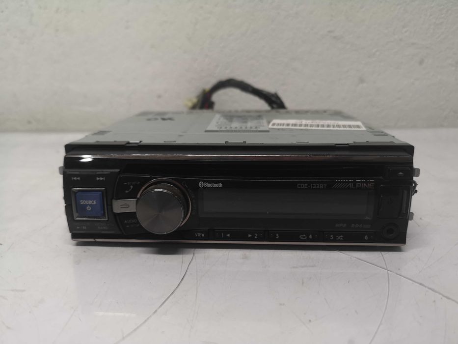 Радио за кола - ALPINE CDE-138BT