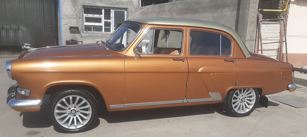 R17 BMW diska sotiladi