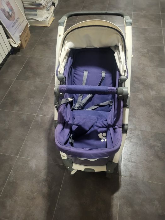 Продавам детска количка Lorelli