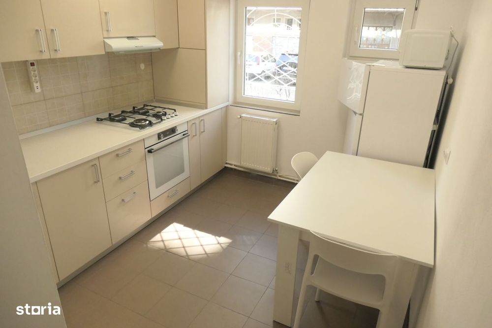 Apartament 1 cameră complet mobilat, zona Piata Mihai Viteazul, parter
