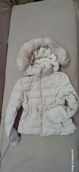 Scurtă dame  Zara imblănită cu glugă